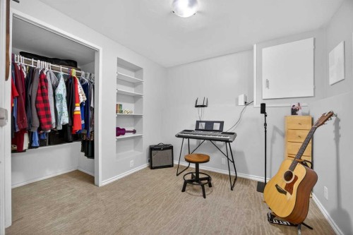 98 Ranch Glen Drive Nw, Calgary, AB - Indoor