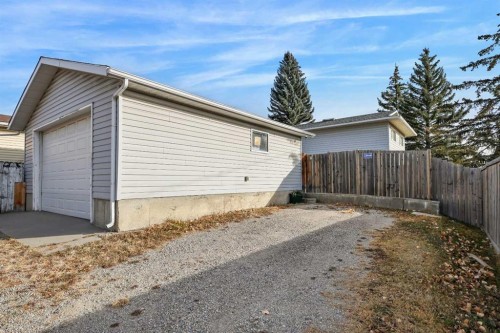 98 Ranch Glen Drive Nw, Calgary, AB - Outdoor With Exterior