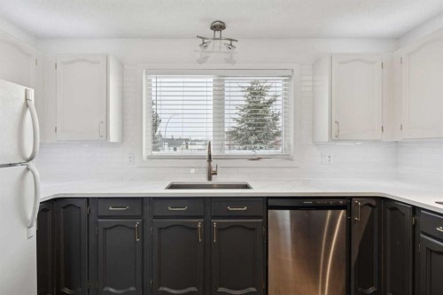 220 Templeby Place Ne, Calgary, AB 