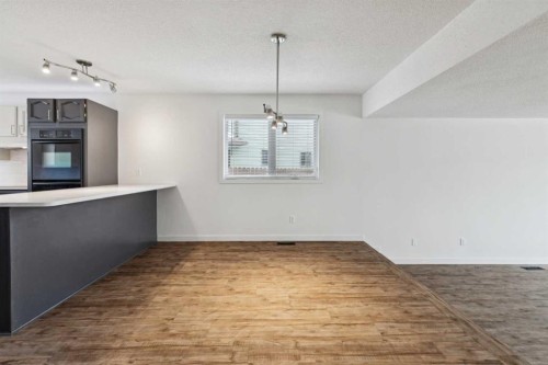 220 Templeby Place Ne, Calgary, AB 