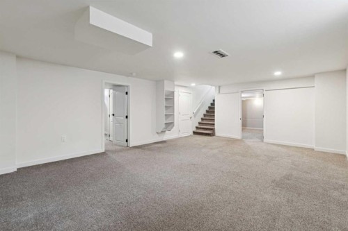 220 Templeby Place Ne, Calgary, AB 