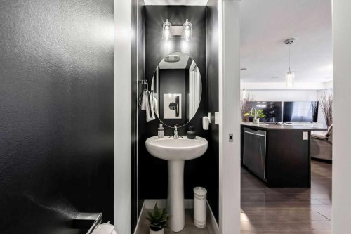 308 Redstone View, Calgary, AB - Indoor Photo Showing Bathroom