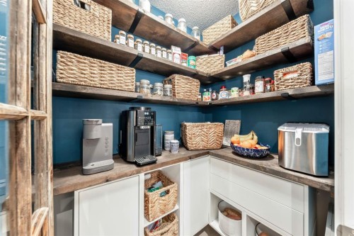 159 Riviera View, Cochrane, AB - Indoor