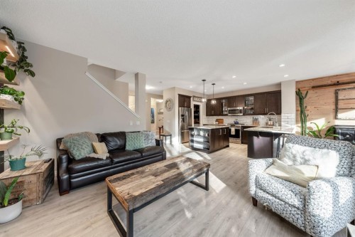 159 Riviera View, Cochrane, AB - Indoor Photo Showing Living Room