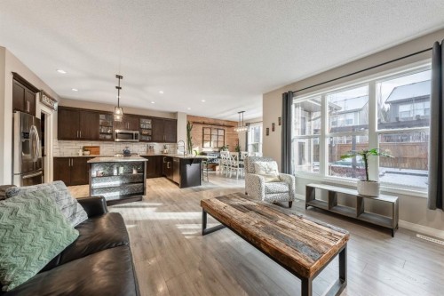 159 Riviera View, Cochrane, AB - Indoor Photo Showing Living Room