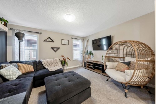 159 Riviera View, Cochrane, AB - Indoor Photo Showing Living Room