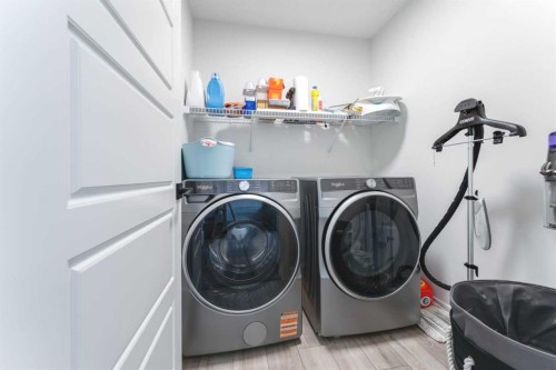 200 Lewiston Drive Ne, Calgary, AB - Indoor Photo Showing Laundry Room