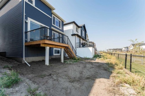 200 Lewiston Drive Ne, Calgary, AB - Outdoor