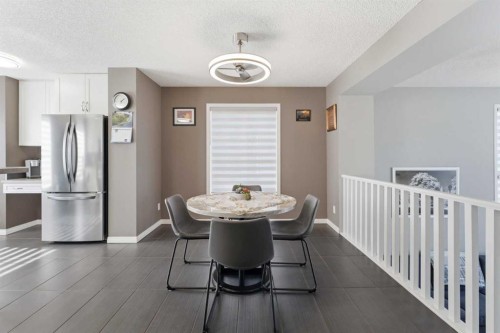 59 New Brighton Common Se, Calgary, AB - Indoor