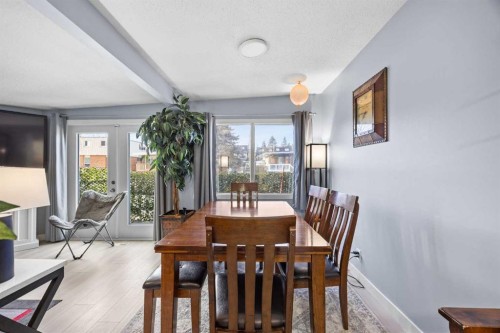 11254 6 Street Sw, Calgary, AB - Indoor Photo Showing Dining Room