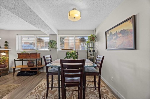 11254 6 Street Sw, Calgary, AB - Indoor Photo Showing Dining Room