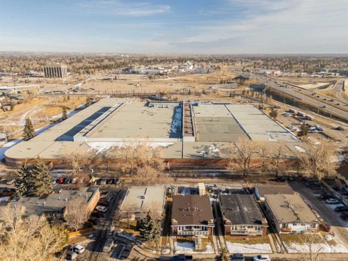 11254 6 Street Sw, Calgary, AB - Outdoor With View