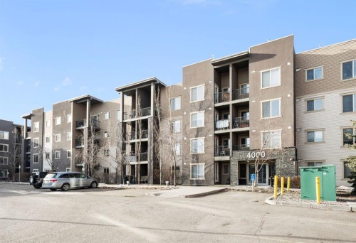 4220-403 Mackenzie Way SW Airdrie, AB T4B 3V7