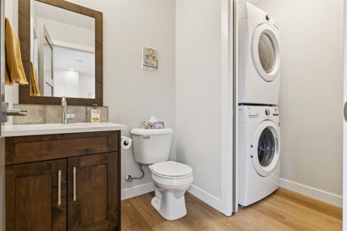 1348 Three Sisters Parkway, Canmore, AB - Indoor Photo Showing Laundry Room