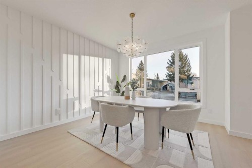 8136 47 Avenue Nw, Calgary, AB - Indoor Photo Showing Dining Room