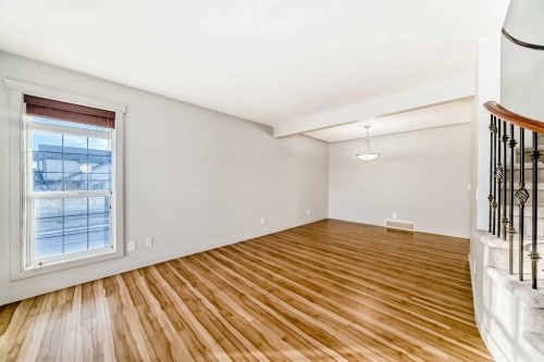 1156 Sherwood Boulevard Nw, Calgary, AB - Indoor Photo Showing Other Room
