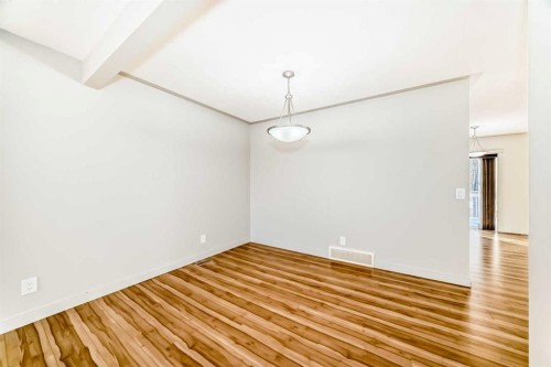 1156 Sherwood Boulevard Nw, Calgary, AB - Indoor Photo Showing Other Room