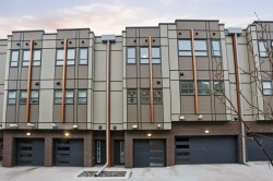 94 Norford Common NW Calgary, AB T3B 6G6