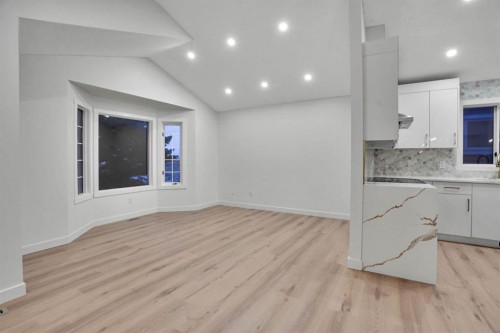 96 Covington Road Ne, Calgary, AB - Indoor