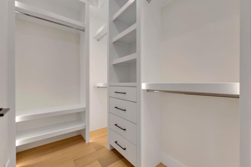 2518 20 Street Sw, Calgary, AB - Indoor