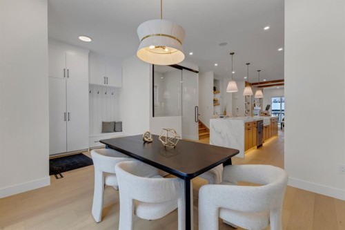 2518 20 Street Sw, Calgary, AB - Indoor Photo Showing Dining Room