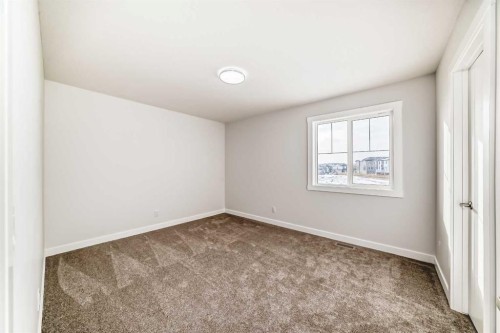 100 Corner Glen Manor Ne, Calgary, AB - Indoor Photo Showing Other Room