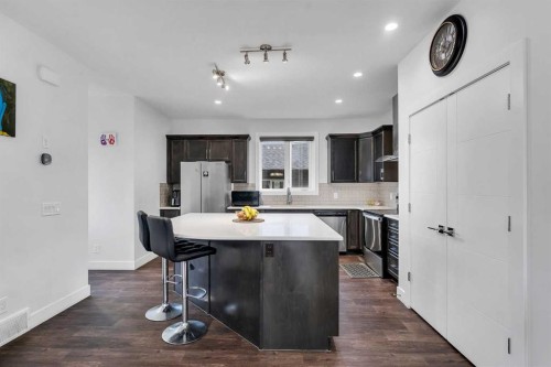 111 Cityside Road Ne, Calgary, AB - Indoor Photo Showing Kitchen With Upgraded Kitchen