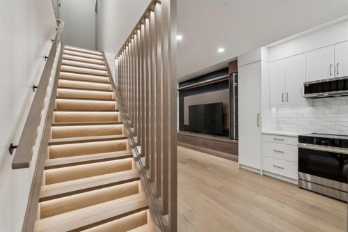 1330 8 Avenue Se, Calgary, AB - Indoor