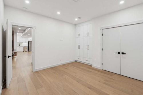 1330 8 Avenue Se, Calgary, AB - Indoor Photo Showing Other Room