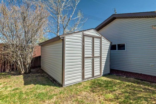 314 Mckinnon Drive, Carseland, AB - Outdoor