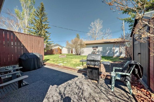 314 Mckinnon Drive, Carseland, AB - Outdoor