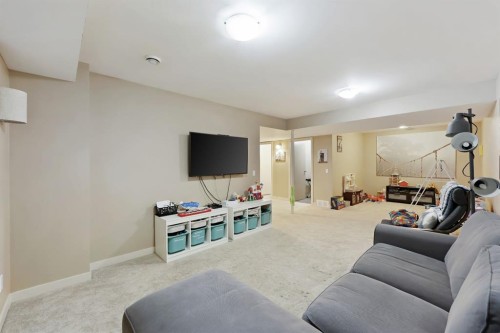 256 Lysander Place Se, Calgary, AB - Indoor