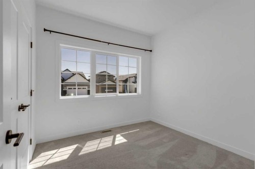 9 Ian Way, Sylvan Lake, AB - Indoor Photo Showing Other Room