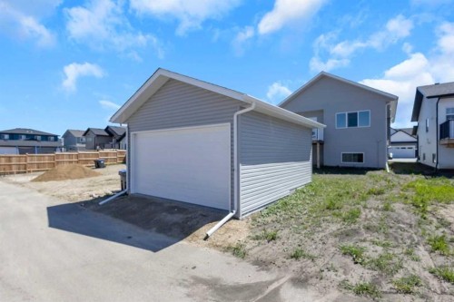 9 Ian Way, Sylvan Lake, AB - Outdoor