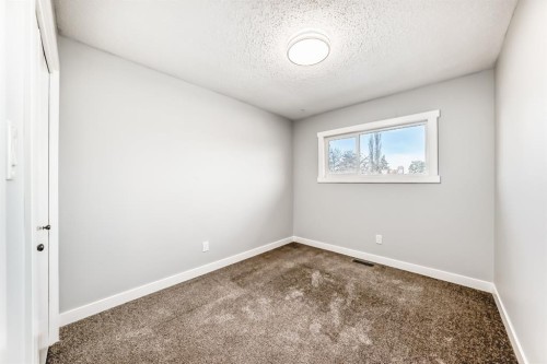 644 Rundleville Place Ne, Calgary, AB 