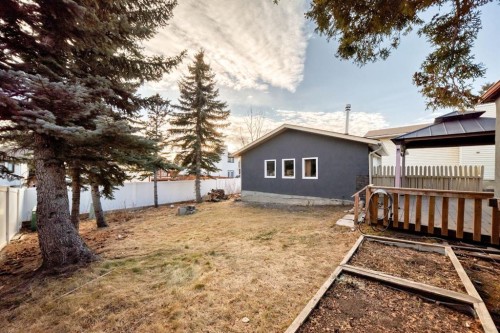 644 Rundleville Place Ne, Calgary, AB 