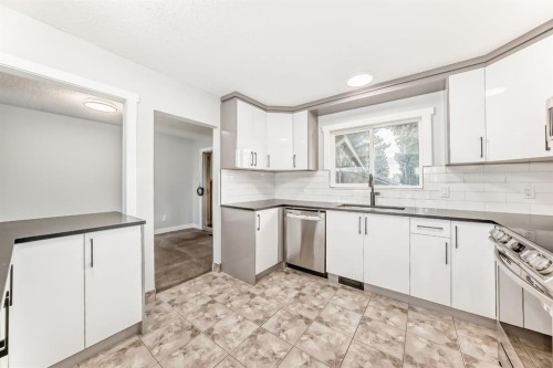 644 Rundleville Place Ne, Calgary, AB 