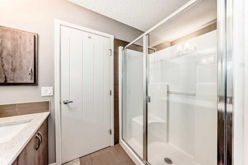 309 Nolanlake Villas Nw, Calgary, AB - Indoor Photo Showing Bathroom