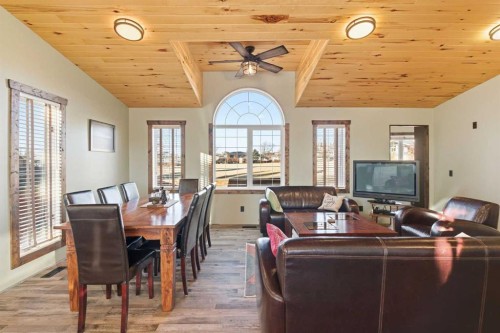 619 Lakeside Drive, Rural Vulcan County, AB - Indoor Photo Showing Dining Room