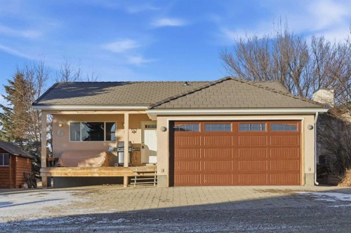 619 Lakeside Drive  Rural Vulcan County, AB T0B 2R0