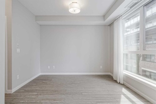 309-2231 Mahogany Boulevard Se, Calgary, AB - Indoor Photo Showing Other Room