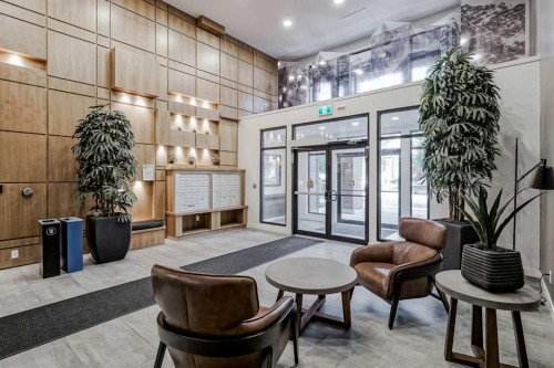 309-2231 Mahogany Boulevard Se, Calgary, AB - Indoor Photo Showing Other Room