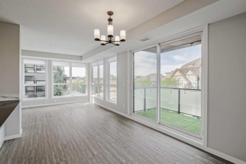 309-2231 Mahogany Boulevard Se, Calgary, AB - Indoor Photo Showing Other Room