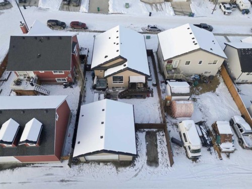 311 Mcleod Crescent, Diamond Valley, AB 