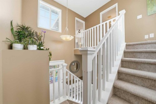 14 Kincora Drive Nw, Calgary, AB - Indoor Photo Showing Other Room