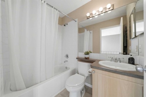 14 Kincora Drive Nw, Calgary, AB - Indoor Photo Showing Bathroom