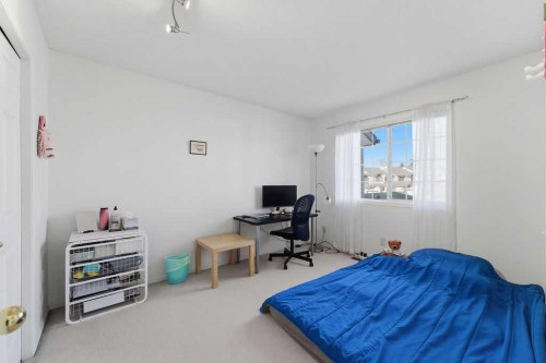 603 Citadel Terrace Nw, Calgary, AB - Indoor Photo Showing Bedroom