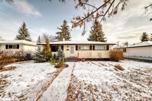 176 Hendon Drive Nw, Calgary, AB - Outdoor With Deck Patio Veranda