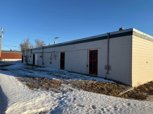 2002 20 Avenue, Bowden, AB 