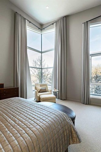 25 Posthill Drive Sw, Calgary, AB 